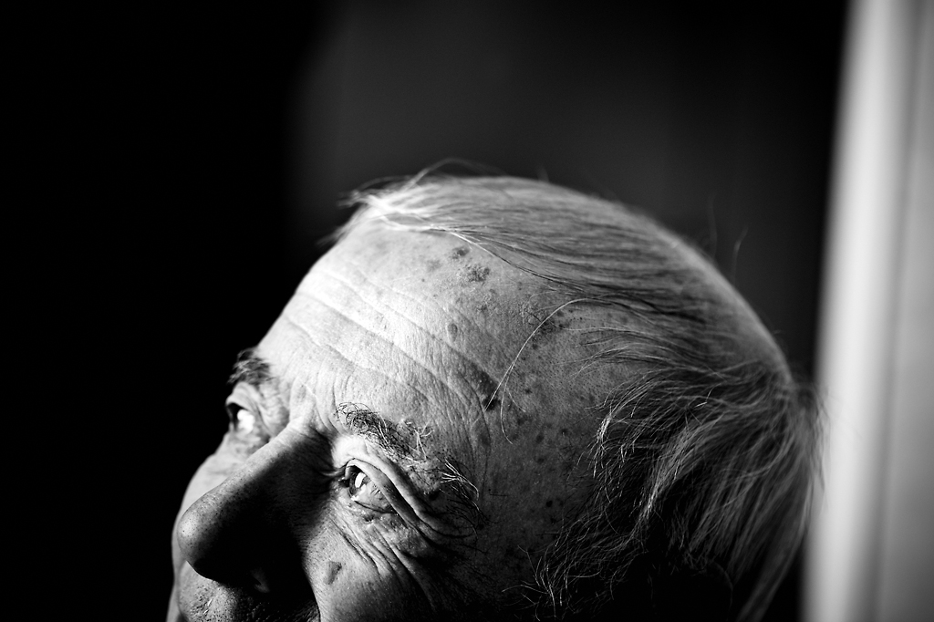 paulina_holmgren_1 Amos Lundmark, a 92 year old storyteller<br>25th of February 2009<br>Skellefteå, Västerbotten